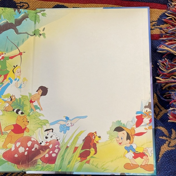 The Little Mermaid Book - Picture 10 of 10